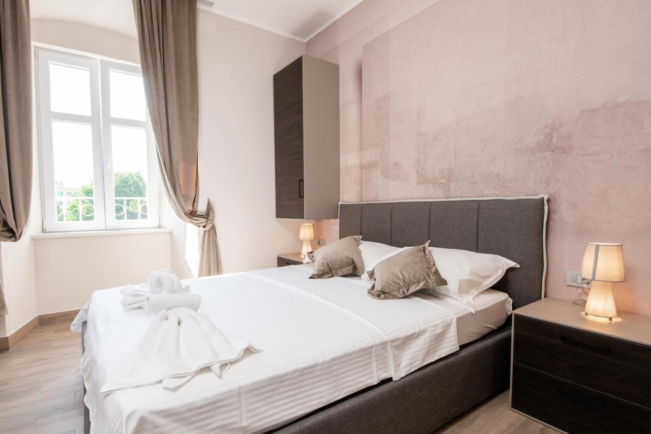 Deluxe Apartments & Rooms Revis Rijeka Luaran gambar