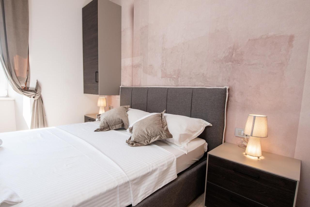 Deluxe Apartments & Rooms Revis Rijeka Luaran gambar