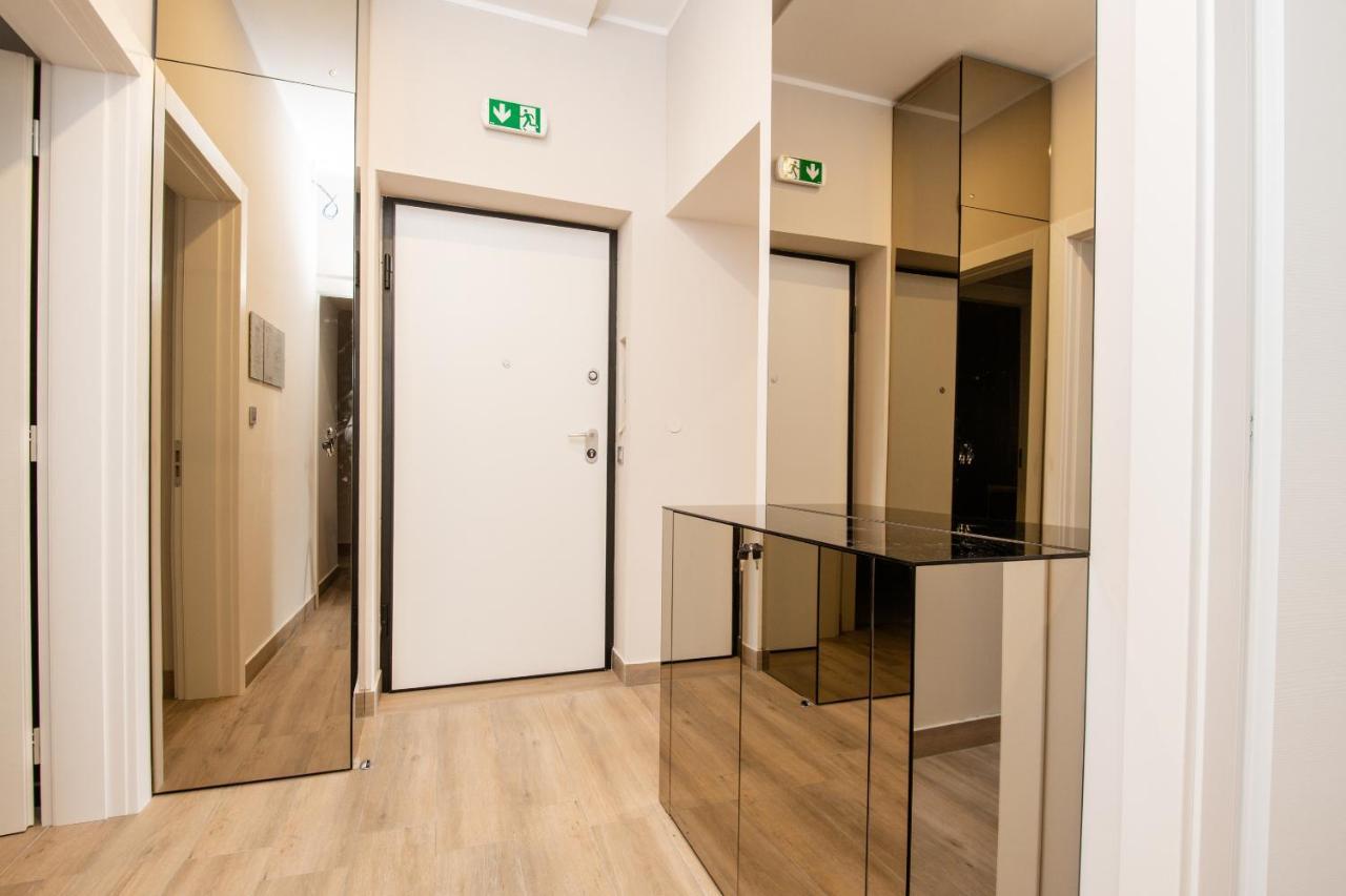 Deluxe Apartments & Rooms Revis Rijeka Luaran gambar