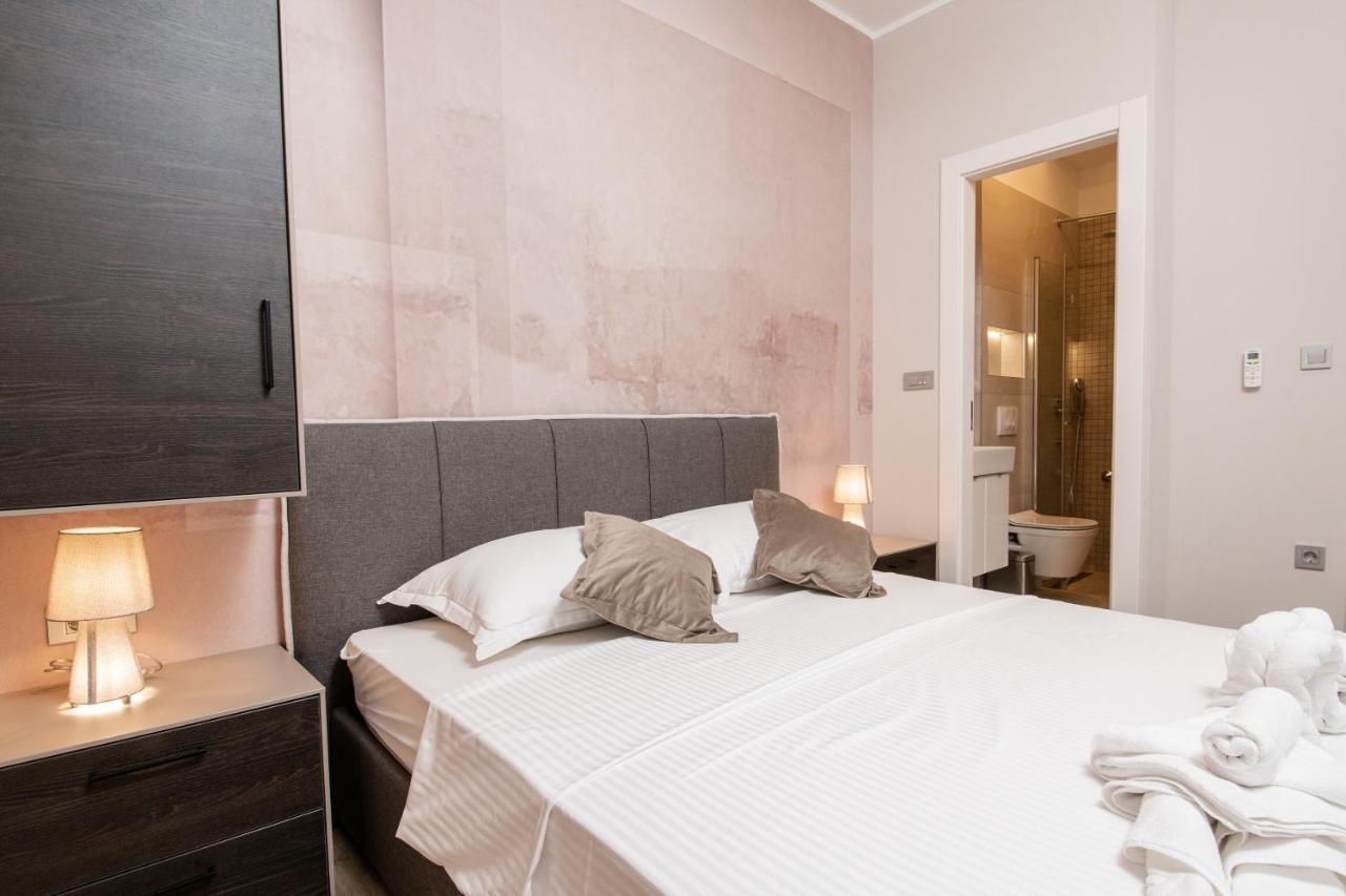 Deluxe Apartments & Rooms Revis Rijeka Luaran gambar